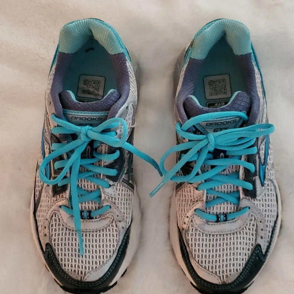 Brooks Running Shoes Sz 6 Euro 36.5 - Picture 4 of 12